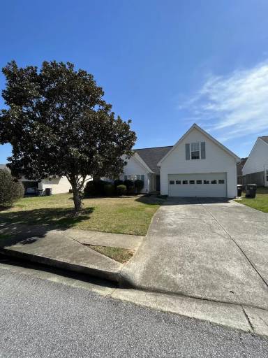 Main picture of 2208 Oakland Walk Dr