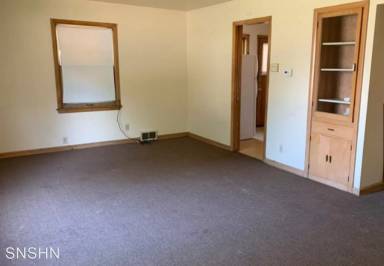 Main picture of 5262 N Teutonia Ave