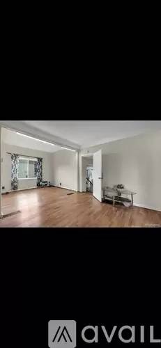 Main picture of 2078 Belmont St