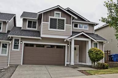 Main picture of 1518 Onyx St SE