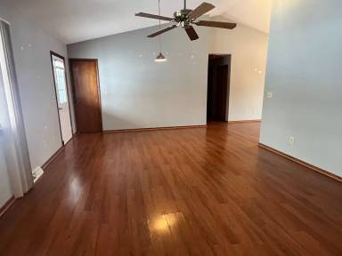 Main picture of 16585 Harmony Ln