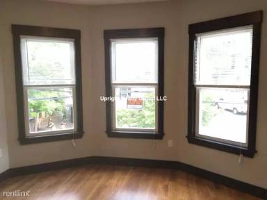 Main picture of 46 Creighton St