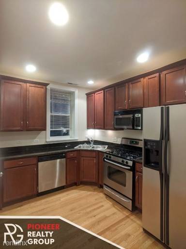 Main picture of 3244 N Clifton Ave