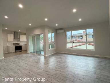 Main picture of 833 19th St