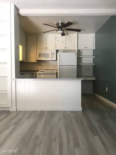 Main picture of Vista Capri Apartments
