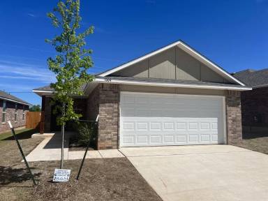 Main picture of 1004 Ichabod Cir