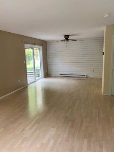 Main picture of 806 Torrey Ln