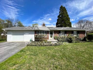 Main picture of 728 Piper Rd