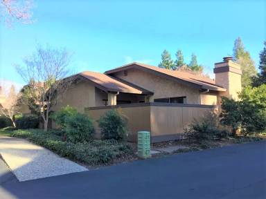 Main picture of 512 Cliffwood Ct