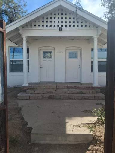 Main picture of 1432 N 15th Ave