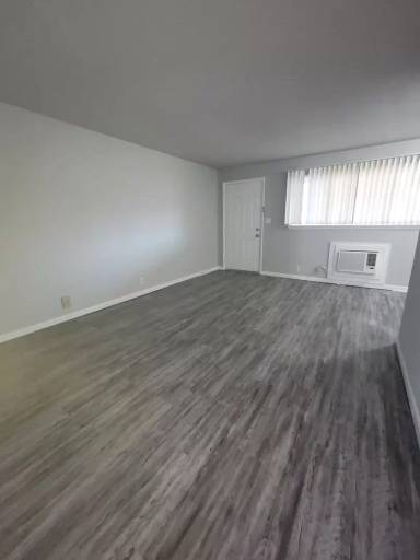 Main picture of Various Location