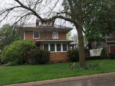 Main picture of 127 Lovejoy Ave
