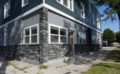 Main picture of 325 Indiana Ave NW