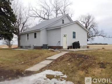 Main picture of 37331 County Road 17