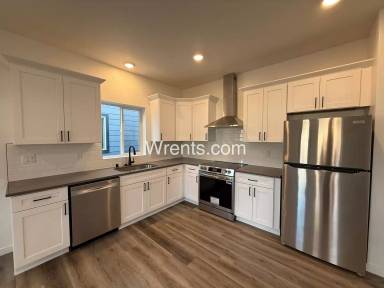 Main picture of 3712 E Liberty Ave