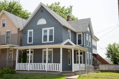 Main picture of 2107 Windsor - 1