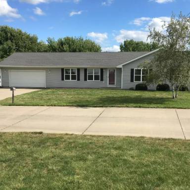 Main picture of 1244 Fox Rd