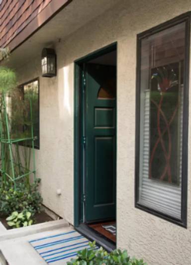 Main picture of 3922 Girard Ave