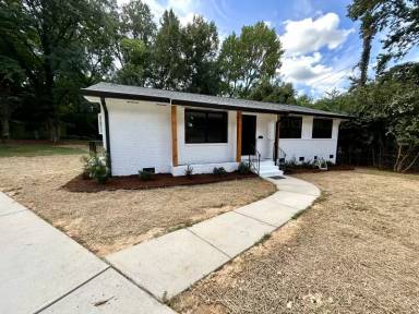 Main picture of 4310 Woodgreen Ter