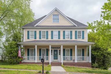 Main picture of 111 Magnolia Bloom Ct