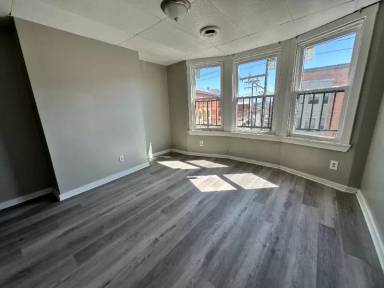 Main picture of 525 Larimer Ave