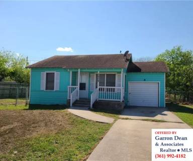 Main picture of 2909 Charles Dr