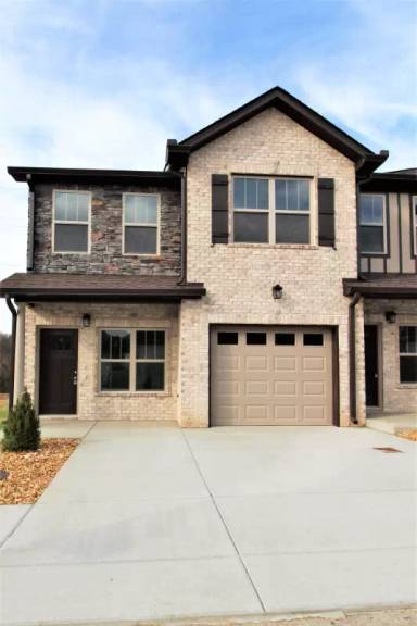 Main picture of 701 Villa Pl