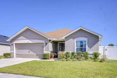 Main picture of 6731 Castle Green Pl