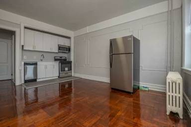 Main picture of 7328 Kennedy Blvd