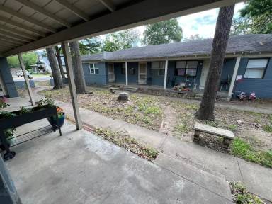 Main picture of 2500 Dodson Ave