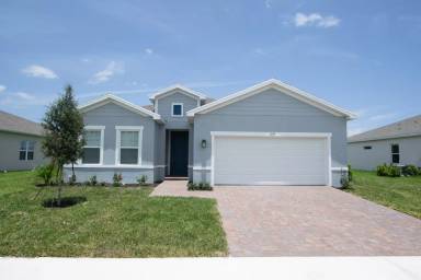 Main picture of 4389 Lago Cir