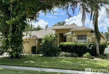 Main picture of 1405 West River Ct