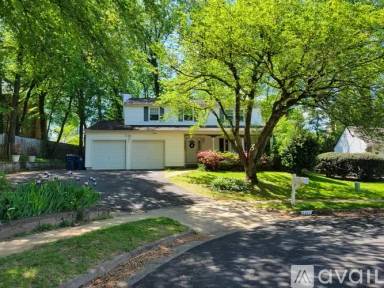 Main picture of 8451 Ararat Ct