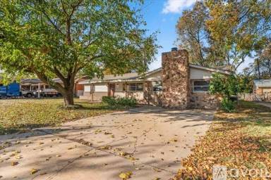 Main picture of 1204 John Reagan St