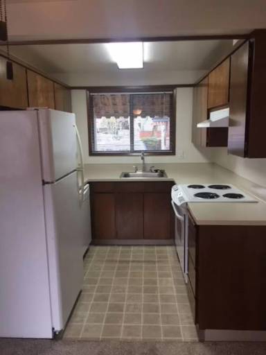 Main picture of Carolyn Court