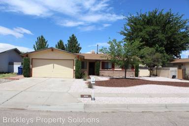 Main picture of 7000 Conestoga Dr NW