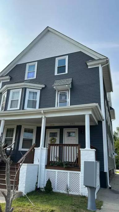 Main picture of 203 Grand Ave