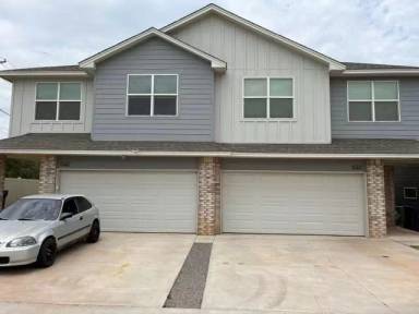 Main picture of 8925 NW 109th Lane