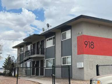 Main picture of 918 N 1st St
