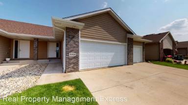 Main picture of 5916 S Mandy Ave