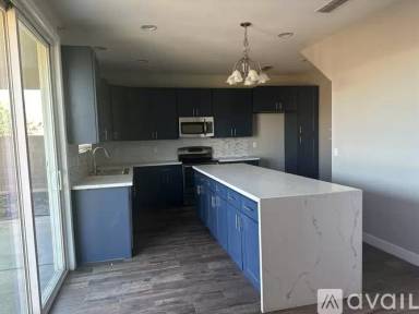 Main picture of 5810 S 35th Pl