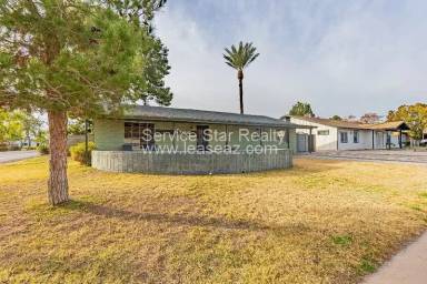 Main picture of 5702 N 13th Pl