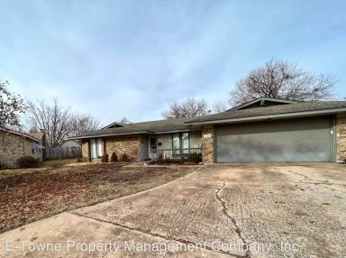 Main picture of 1026 Rogers Ter