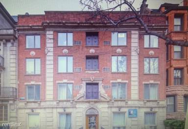 Main picture of 1504 N Dearborn Pkwy