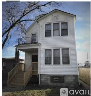 Main picture of 9915 S Perry Ave
