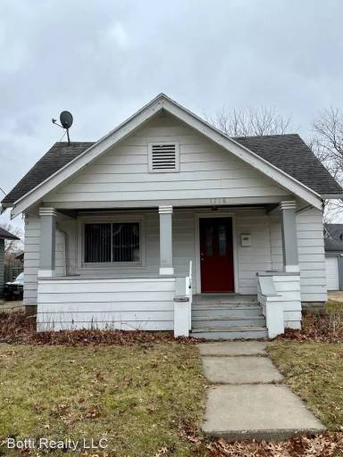 Main picture of 1718 N Winnebago St
