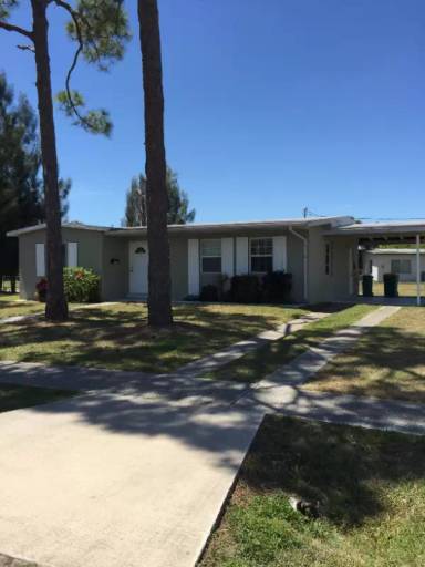 Main picture of 21612 Augusta Ave