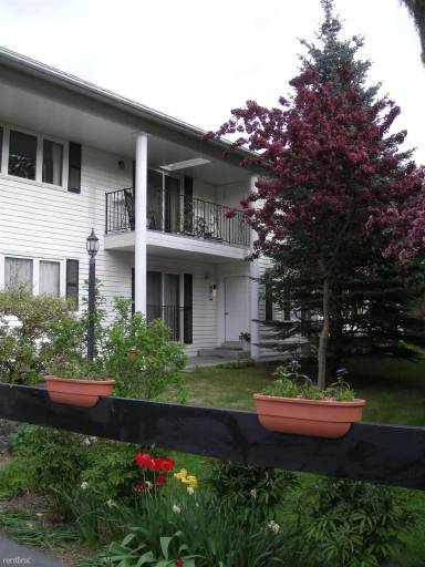 Main picture of 700 W 47th Ave