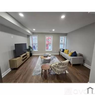 Main picture of 1625 Edmondson Ave