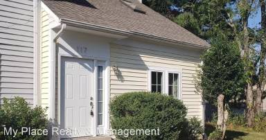 Main picture of 111 Carriage Pl
